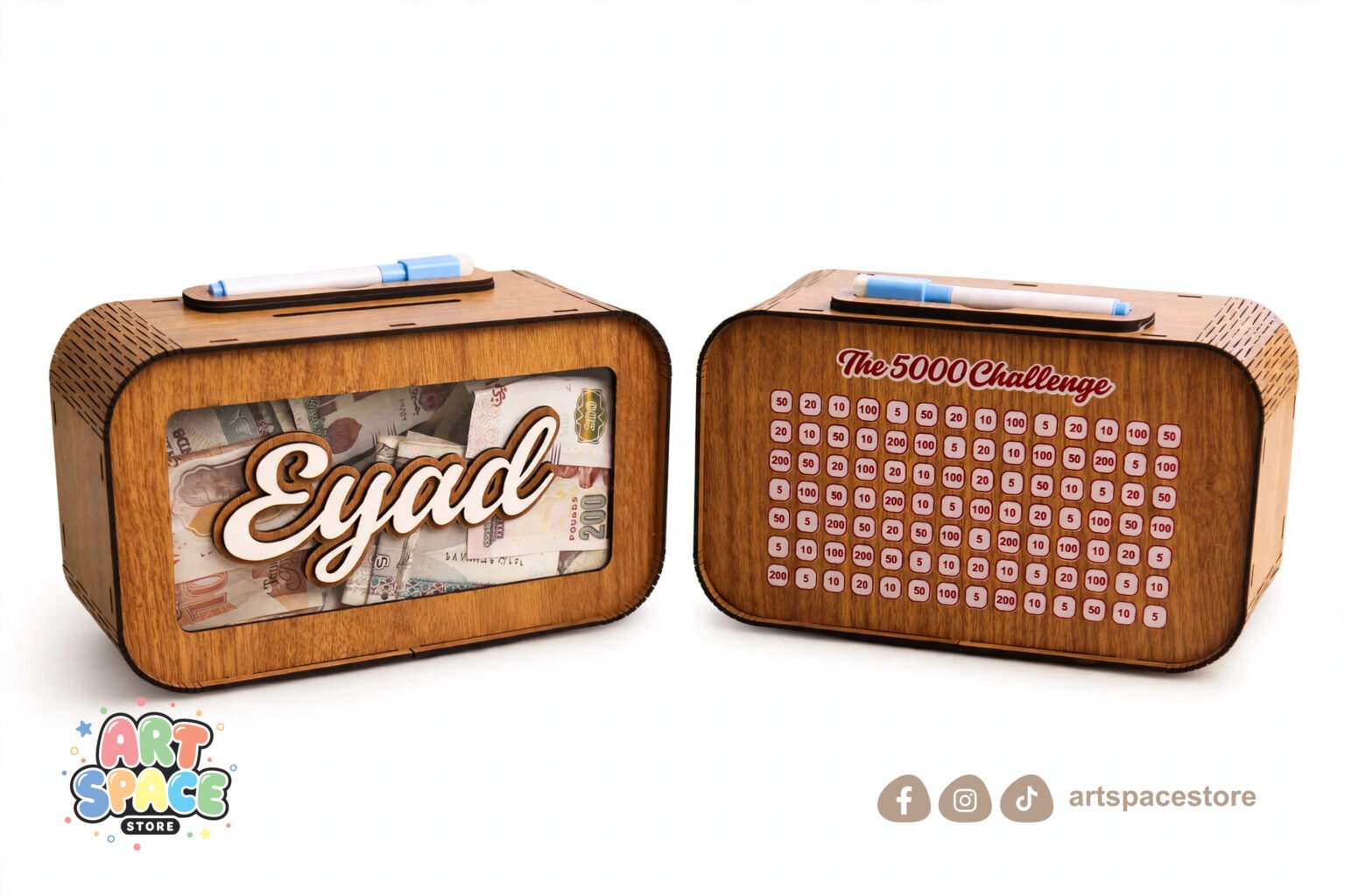wooden_money_boxes_studio_4K